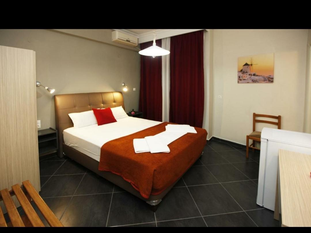 Mironi & Victoria Hotel Лименас Стая снимка