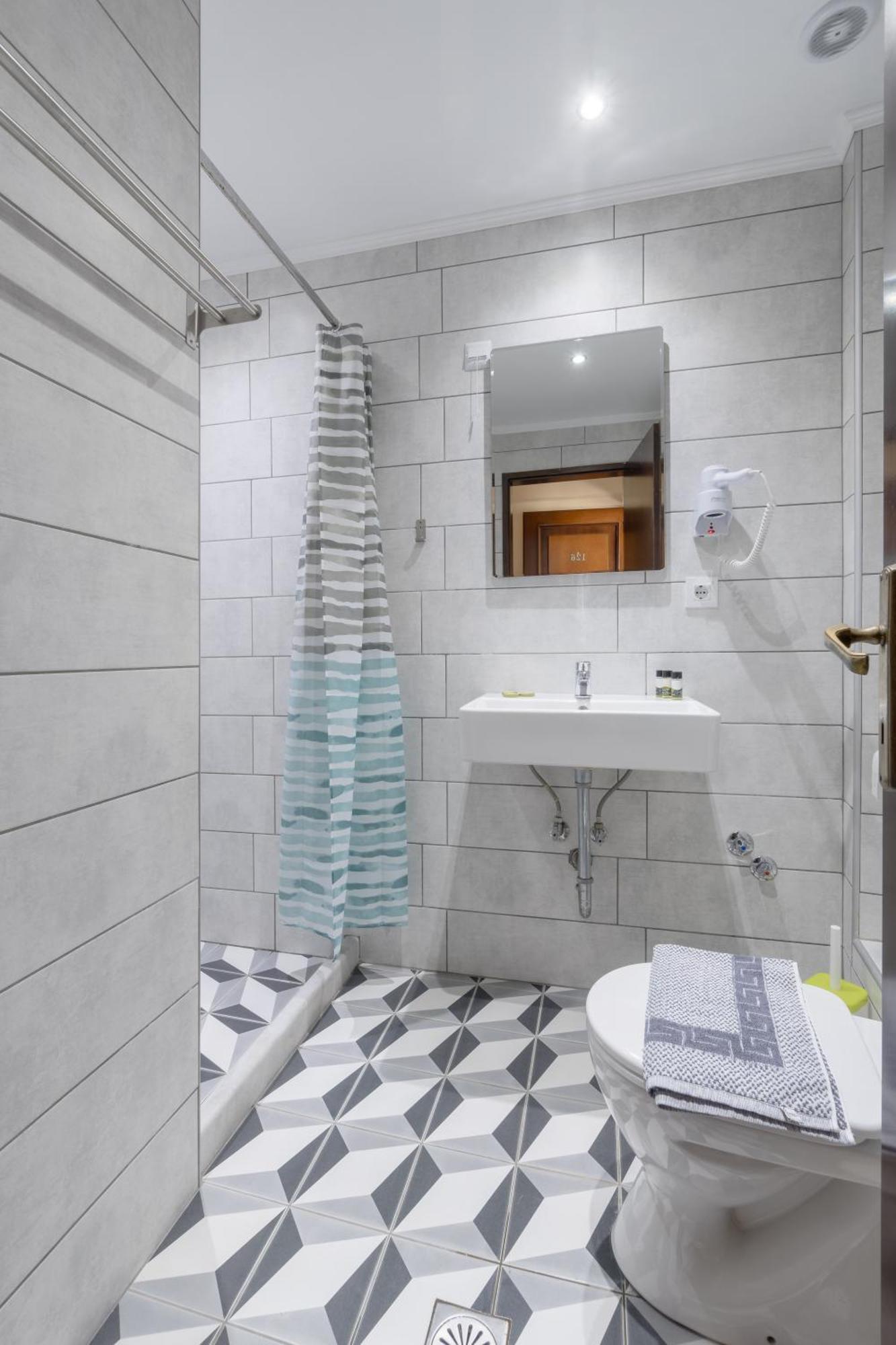Mironi & Victoria Hotel Лименас Екстериор снимка