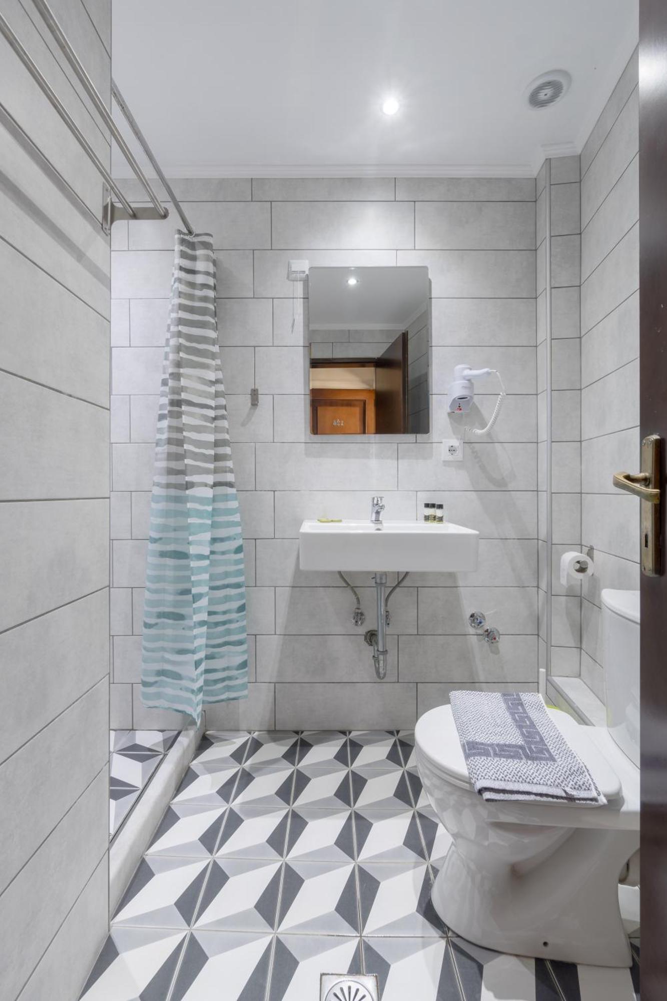 Mironi & Victoria Hotel Лименас Екстериор снимка