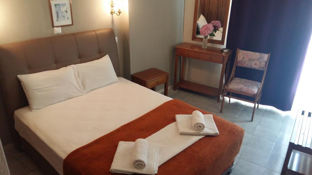 Mironi & Victoria Hotel Лименас Екстериор снимка