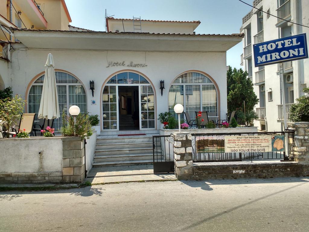 Mironi & Victoria Hotel Лименас Екстериор снимка
